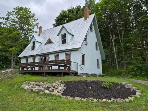 131 Fairbanks Rd, Farmington, ME 04938