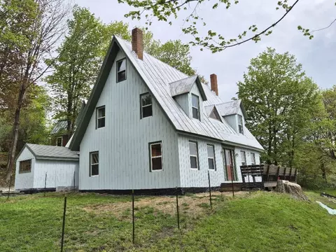 131 Fairbanks Rd, Farmington, ME 04938