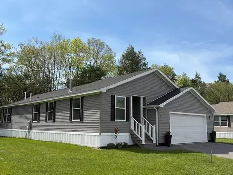 17 Rods Way, Arundel, ME 04046
