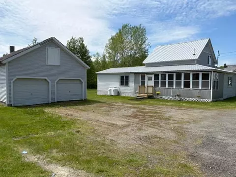44 Lagrange Rd, Howland, ME 04448