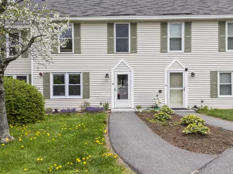 45 Pine Hill Dr #45, Bath, ME 04530