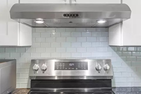 Kitchen - 45 Pine Hill Dr #45, Bath, ME 04530 photo 4 of 6