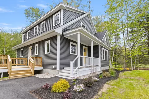 1 Friendly Way, Windham, ME 04062