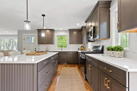Kitchen - 1 Friendly Way, Windham, ME 04062 photo 2 of 7