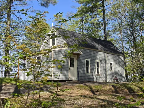 188 Caldwell Ln, Oxford, ME 04270
