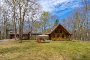 22 Birchwood Ln, Poland, ME 04274
