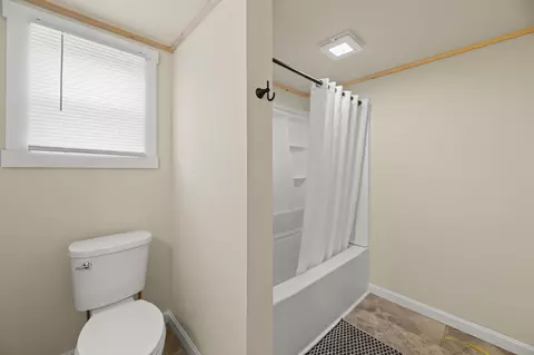 Bath - 15 Lagrange Rd, Howland, ME 04448 photo 2 of 3
