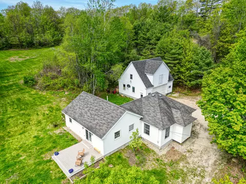 125 Megquier Hill Rd, Poland, ME 04274
