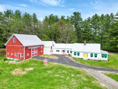 75 Patterson Rd, Mechanic Falls, ME 04256