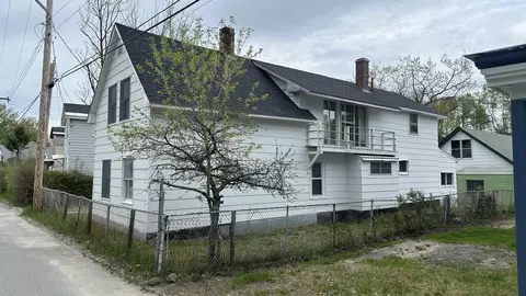Exterior - 41 York St, Millinocket, ME 04462 photo 2 of 2