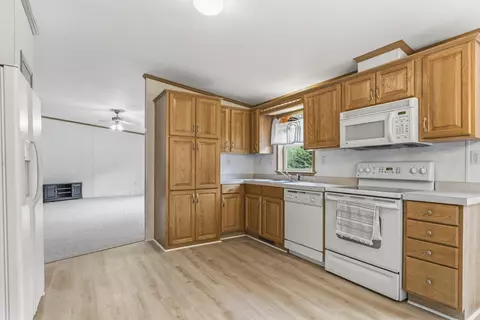 4 Adelard Dr, Brunswick, ME 04011 photo 9