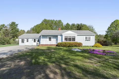 202 Malbons Mills Rd, Skowhegan, ME 04976