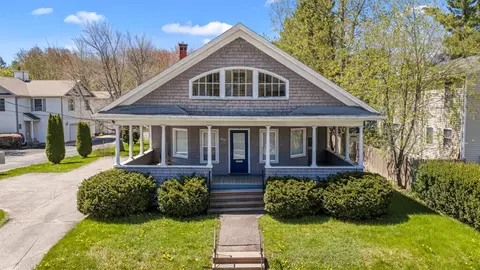 904 Washington Ave, Portland, ME 04103