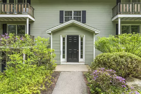 24 Parkwood Dr #103, Augusta, ME 04330