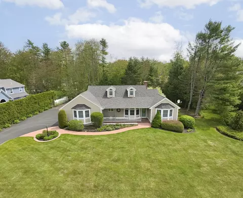 4 Rays Cir, Scarborough, ME 04074