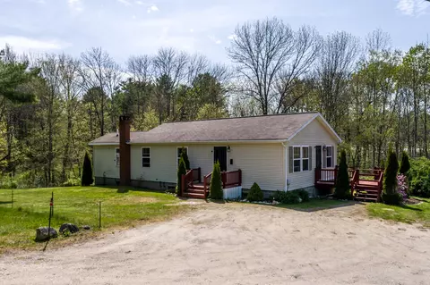 10 Radley Rd, Freeport, ME 04032