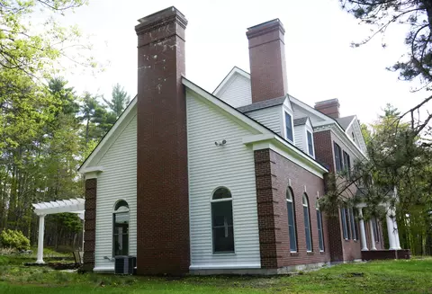 Exterior - 20 Freeman Ct, Windham, ME 04062 photo 3 of 10