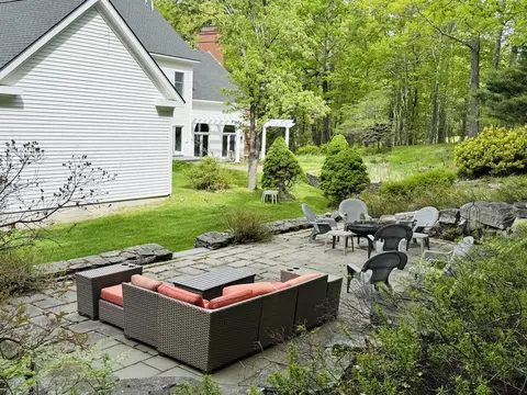 Exterior - 20 Freeman Ct, Windham, ME 04062 photo 4 of 10