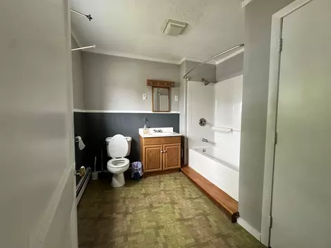 Bath - 108 Katahdin Ave, Millinocket, ME 04462 photo 1 of 1