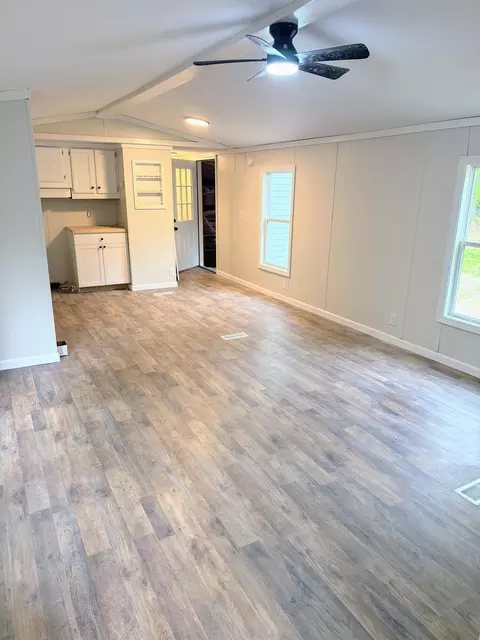 232 Berry Rd, Wayne, ME 04284 photo 5