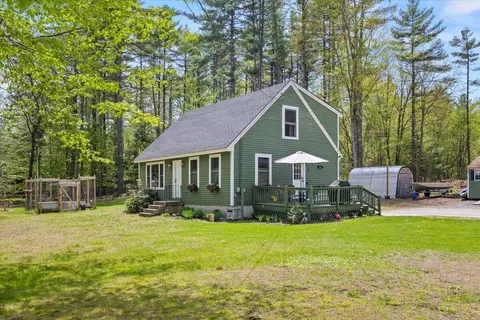 55 Balsam Dr, Waterboro, ME 04061