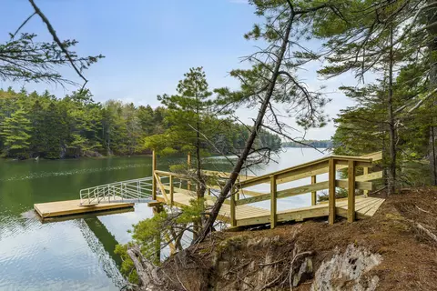 15 Lupine Ln, Harpswell, ME 04079