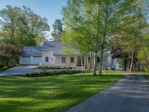 299 Gates Rd, Jefferson, ME 04348