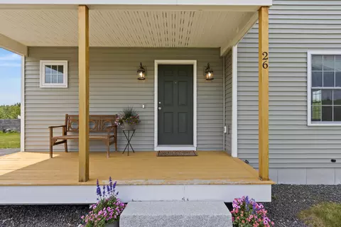 26 Stillwater Dr #26, Westbrook, ME 04092