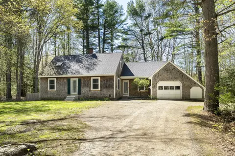 244 Academy Hill Rd, Newcastle, ME 04553