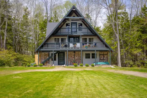 65 Jordan Pond Rd, Bar Harbor, ME 04609