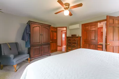 Bedroom - 1000 Franklin Rd, Jay, ME 04239 photo 3 of 11