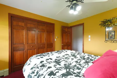 Bedroom - 1000 Franklin Rd, Jay, ME 04239 photo 5 of 11
