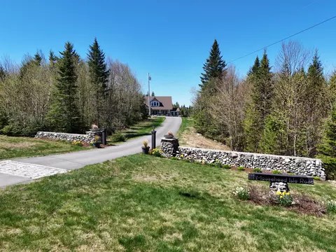 111 Moosehead Isle Rd, Greenville, ME 04441