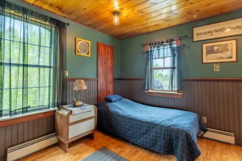 Bedroom - 33 Blake Farm Rd, Edgecomb, ME 04556 photo 1 of 4