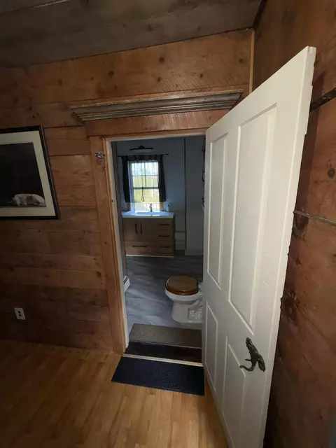 Bath - 33 Blake Farm Rd, Edgecomb, ME 04556 photo 5 of 5