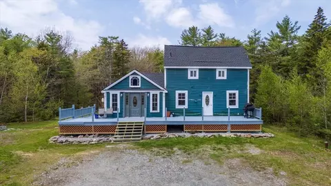 33 Blake Farm Rd, Edgecomb, ME 04556