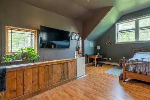 Bedroom - 33 Blake Farm Rd, Edgecomb, ME 04556 photo 4 of 4