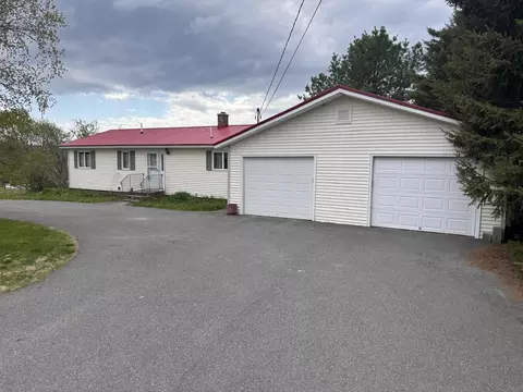 118 Lombard St, Presque Isle, ME 04769