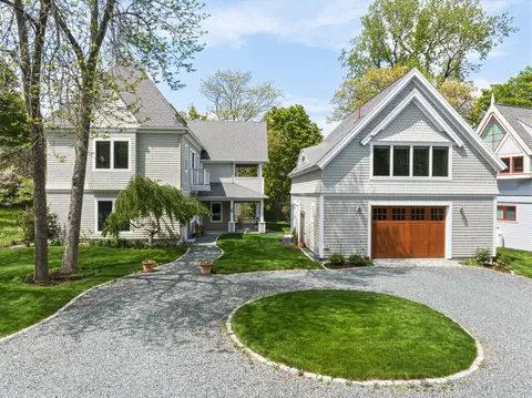 11 Grason Ln, Bar Harbor, ME 04609