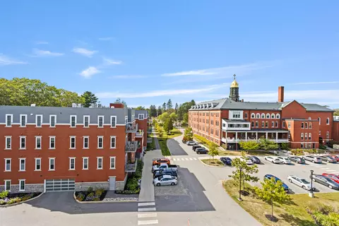 75 Mcauley Way #305, Portland, ME 04103