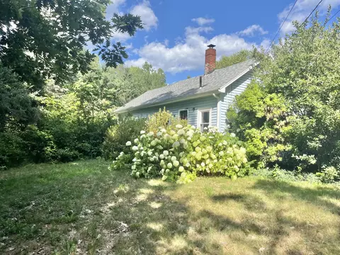1183 River Rd, Bucksport, ME 04416