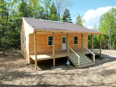 189 Weir Pond Rd, Lee, ME 04455