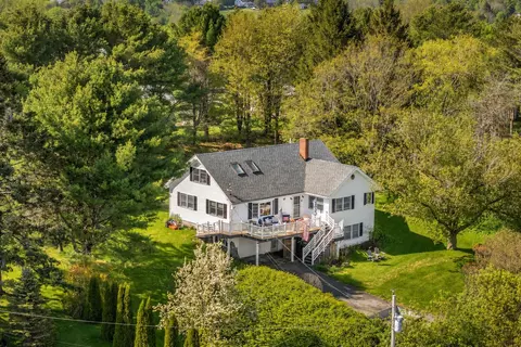 87 Sunrise Ter, Thomaston, ME 04861