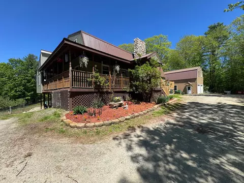 37 Clarks Ln, West Gardiner, ME 04345