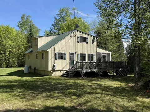 458 Manhanock Pond Rd, Sangerville, ME 04479