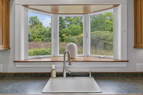Kitchen - 32 Harbor Rd, Wells, ME 04090 photo 4 of 5