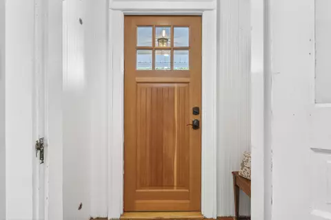 Entry Way - 32 Harbor Rd, Wells, ME 04090 photo 1 of 5