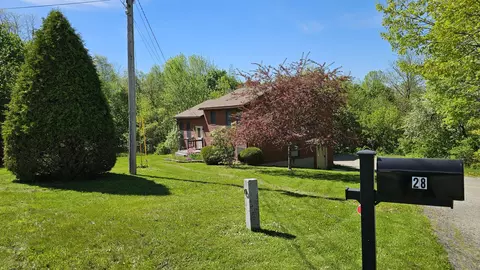 28 Park Ave E, Brewer, ME 04412