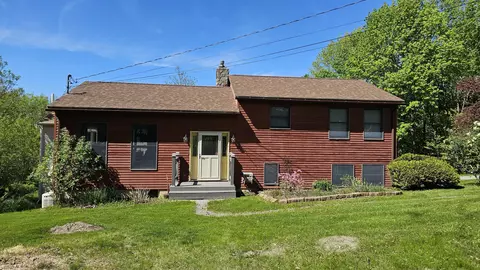 28 Park Ave E, Brewer, ME 04412