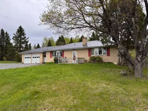 801 State Rd, Mapleton, ME 04757